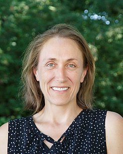 Frau Prof. Dr. Jasmin Decristan